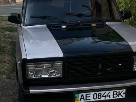 ВАЗ 2107 1984 у Кривому Розі на Automoto.ua Бежевий ВАЗ 2107, об'ємом двигуна 1.5 л та пробігом 2 тис. км за 729 $, фото 1 на Automoto.ua