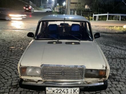 Бежевый ВАЗ 2107, объемом двигателя 0 л и пробегом 3 тыс. км за 369 $, фото 1 на Automoto.ua