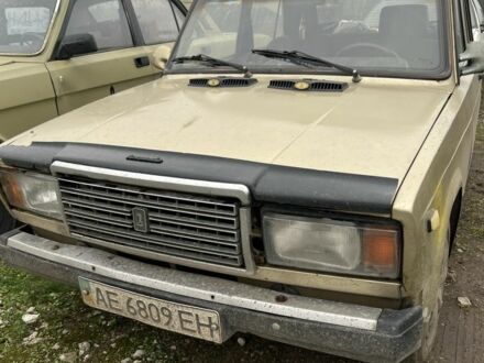 Бежевый ВАЗ 2107, объемом двигателя 0 л и пробегом 200 тыс. км за 592 $, фото 1 на Automoto.ua