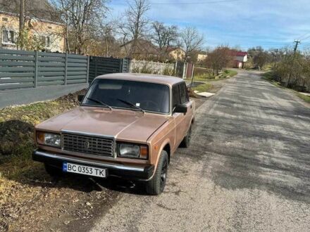 ВАЗ 2107 1987 в Городке на Automoto.ua Бежевый ВАЗ 2107, объемом двигателя 1.5 л и пробегом 300 тыс. км за 597 $, фото 1 на Automoto.ua