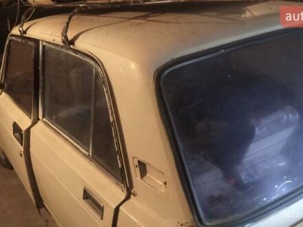 ВАЗ 2107 1988 в Хмельницком на Automoto.ua Бежевый ВАЗ 2107, объемом двигателя 1.3 л и пробегом 800 тыс. км за 500 $, фото 1 на Automoto.ua