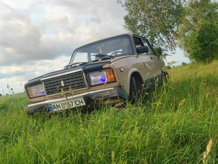 ВАЗ 2107 1988 в Коростышеве на Automoto.ua Бежевый ВАЗ 2107, объемом двигателя 1.5 л и пробегом 53 тыс. км за 520 $, фото 1 на Automoto.ua