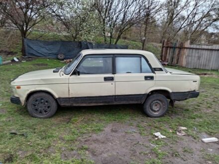 ВАЗ 2107 1988 в Кременчуге на Automoto.ua Бежевый ВАЗ 2107, объемом двигателя 1.3 л и пробегом 99 тыс. км за 411 $, фото 1 на Automoto.ua