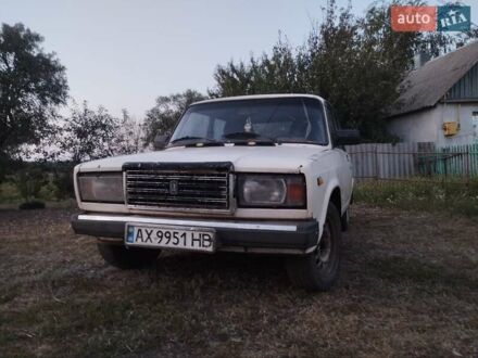 ВАЗ 2107 1989 в Золочеве на Automoto.ua Бежевый ВАЗ 2107, объемом двигателя 1.3 л и пробегом 234 тыс. км за 650 $, фото 1 на Automoto.ua