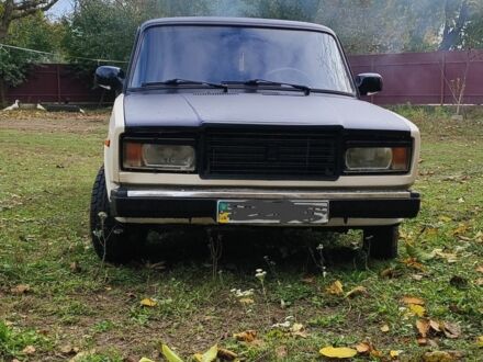 ВАЗ 2107 1989 в Дубно на Automoto.ua Бежевый ВАЗ 2107, объемом двигателя 0 л и пробегом 42 тыс. км за 1200 $, фото 1 на Automoto.ua