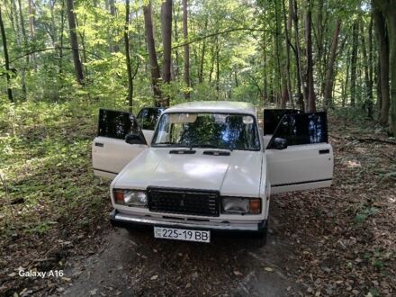Бежевый ВАЗ 2107, объемом двигателя 0 л и пробегом 999 тыс. км за 1300 $, фото 1 на Automoto.ua
