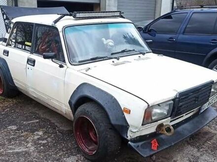 ВАЗ 2107 1989 у Белой Церкве на Automoto.ua Бежевий ВАЗ 2107, об'ємом двигуна 1.3 л та пробігом 1000 тис. км за 2980 $, фото 1 на Automoto.ua