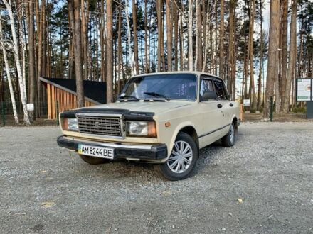 ВАЗ 2107 1989 в Малине на Automoto.ua Бежевый ВАЗ 2107, объемом двигателя 0 л и пробегом 78 тыс. км за 1250 $, фото 1 на Automoto.ua