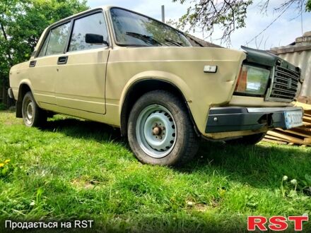 ВАЗ 2107 1990 у Монастырище на Automoto.ua Бежевий ВАЗ 2107, об'ємом двигуна 1.5 л та пробігом 100 тис. км за 400 $, фото 1 на Automoto.ua
