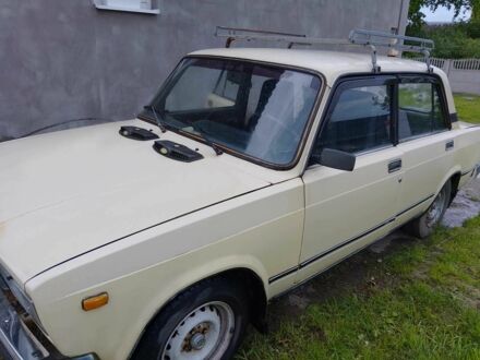 ВАЗ 2107 1990 в Луцке на Automoto.ua Бежевый ВАЗ 2107, объемом двигателя 1.5 л и пробегом 450 тыс. км за 31000 $, фото 1 на Automoto.ua