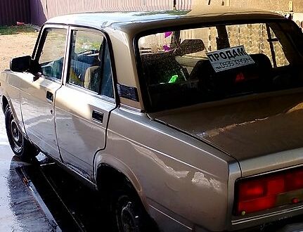Бежевий ВАЗ 2107, об'ємом двигуна 1.5 л та пробігом 0 тис. км за 500 $, фото 1 на Automoto.ua