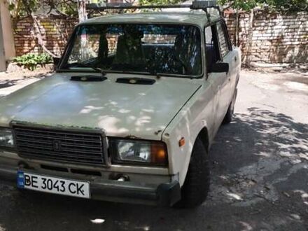 ВАЗ 2107 1991 в Николаеве на Automoto.ua Бежевый ВАЗ 2107, объемом двигателя 1.57 л и пробегом 200 тыс. км за 600 $, фото 1 на Automoto.ua