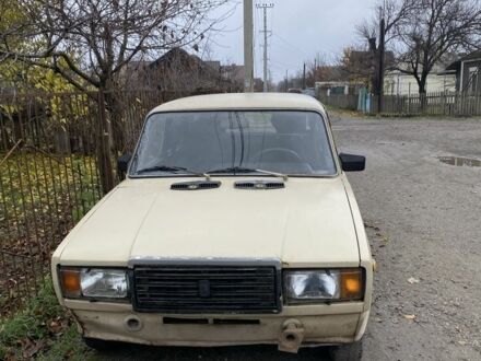 Бежевый ВАЗ 2107, объемом двигателя 1.5 л и пробегом 3 тыс. км за 262 $, фото 1 на Automoto.ua