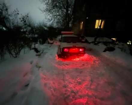 Бежевый ВАЗ 2107, объемом двигателя 1.3 л и пробегом 100 тыс. км за 550 $, фото 1 на Automoto.ua