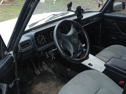 Бежевий ВАЗ 2107, об'ємом двигуна 1 л та пробігом 180 тис. км за 593 $, фото 1 на Automoto.ua