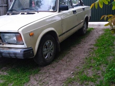 ВАЗ 2107 1994 в Радивилове на Automoto.ua Бежевый ВАЗ 2107, объемом двигателя 1.5 л и пробегом 30 тыс. км за 650 $, фото 1 на Automoto.ua