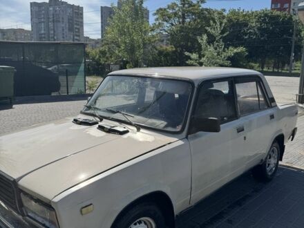 Бежевый ВАЗ 2107, объемом двигателя 1.6 л и пробегом 88 тыс. км за 800 $, фото 1 на Automoto.ua