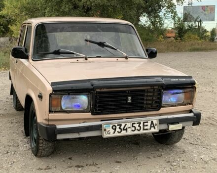 Бежевый ВАЗ 2107, объемом двигателя 1.3 л и пробегом 300 тыс. км за 496 $, фото 1 на Automoto.ua