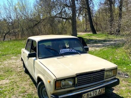 ВАЗ 2107 1995 в Чугуеве на Automoto.ua Бежевый ВАЗ 2107, объемом двигателя 1.5 л и пробегом 0 тыс. км за 870 $, фото 1 на Automoto.ua