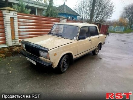 Бежевий ВАЗ 2107, об'ємом двигуна 1.3 л та пробігом 0 тис. км за 650 $, фото 1 на Automoto.ua