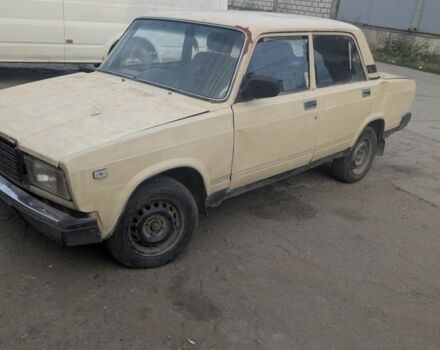 Бежевий ВАЗ 2107, об'ємом двигуна 2 л та пробігом 1 тис. км за 350 $, фото 1 на Automoto.ua