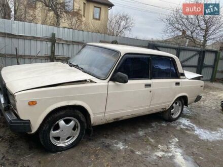 Бежевий ВАЗ 2107, об'ємом двигуна 1.7 л та пробігом 325 тис. км за 600 $, фото 1 на Automoto.ua