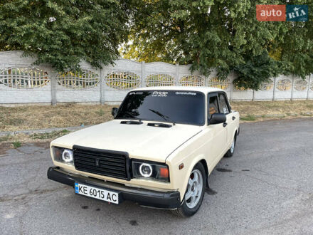 ВАЗ 2107 1997 у Соленом на Automoto.ua Бежевий ВАЗ 2107, об'ємом двигуна 1.5 л та пробігом 100 тис. км за 800 $, фото 1 на Automoto.ua