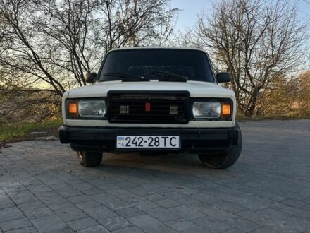 Бежевый ВАЗ 2107, объемом двигателя 1.5 л и пробегом 100 тыс. км за 550 $, фото 1 на Automoto.ua