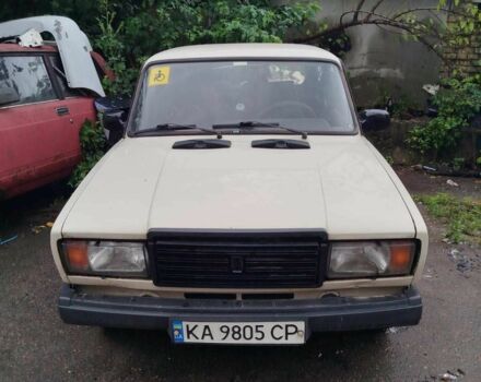 Бежевый ВАЗ 2107, объемом двигателя 1.5 л и пробегом 200 тыс. км за 237 $, фото 1 на Automoto.ua