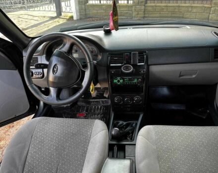 Черный ВАЗ 2107, объемом двигателя 1.6 л и пробегом 200 тыс. км за 2300 $, фото 2 на Automoto.ua