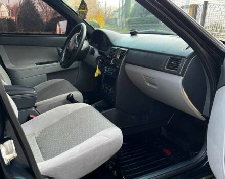 Черный ВАЗ 2107, объемом двигателя 1.6 л и пробегом 200 тыс. км за 2300 $, фото 4 на Automoto.ua