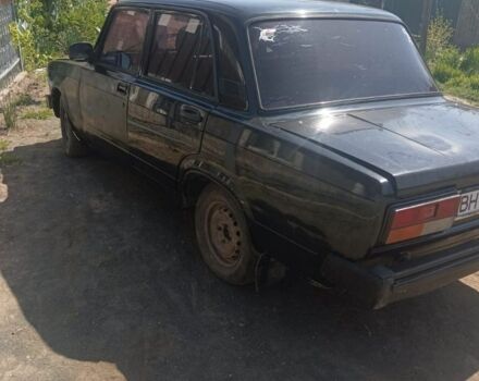 Черный ВАЗ 2107, объемом двигателя 1.5 л и пробегом 15 тыс. км за 450 $, фото 5 на Automoto.ua