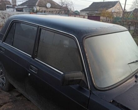 Черный ВАЗ 2107, объемом двигателя 1.5 л и пробегом 12 тыс. км за 544 $, фото 1 на Automoto.ua