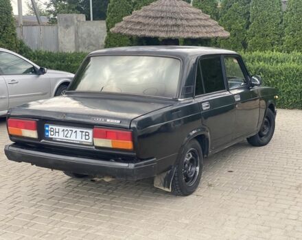 Черный ВАЗ 2107, объемом двигателя 1.5 л и пробегом 400 тыс. км за 700 $, фото 3 на Automoto.ua