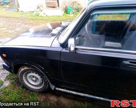ВАЗ 2107 1991 в Бару на Automoto.ua Черный ВАЗ 2107, объемом двигателя 1.3 л и пробегом 0 тыс. км за 700 $, фото 5 на Automoto.ua
