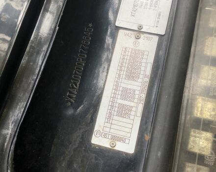 ВАЗ 2107 1991 в Каменское - Днепродзержинск на Automoto.ua Черный ВАЗ 2107, объемом двигателя 1.5 л и пробегом 122 тыс. км за 1300 $, фото 5 на Automoto.ua