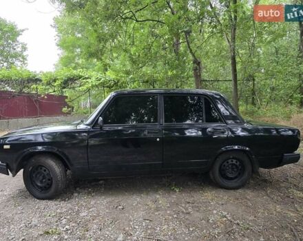 ВАЗ 2107 1997 в Днепре (Днепропетровске) на Automoto.ua Черный ВАЗ 2107, объемом двигателя 1.45 л и пробегом 123 тыс. км за 1300 $, фото 3 на Automoto.ua