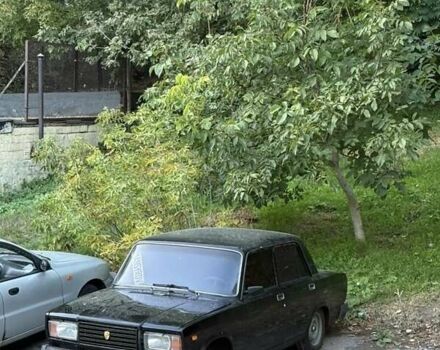 Черный ВАЗ 2107, объемом двигателя 1.5 л и пробегом 96 тыс. км за 1500 $, фото 1 на Automoto.ua