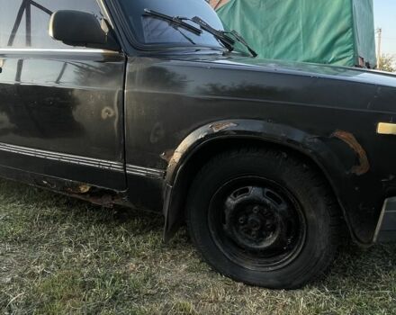 Чорний ВАЗ 2107, об'ємом двигуна 1.5 л та пробігом 30 тис. км за 720 $, фото 3 на Automoto.ua