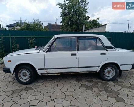 Черный ВАЗ 2107, объемом двигателя 0.11 л и пробегом 465 тыс. км за 1057 $, фото 2 на Automoto.ua