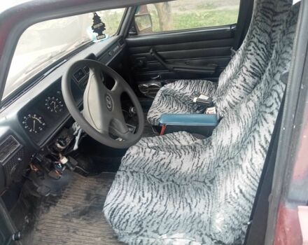 Черный ВАЗ 2107, объемом двигателя 1.5 л и пробегом 170 тыс. км за 800 $, фото 2 на Automoto.ua