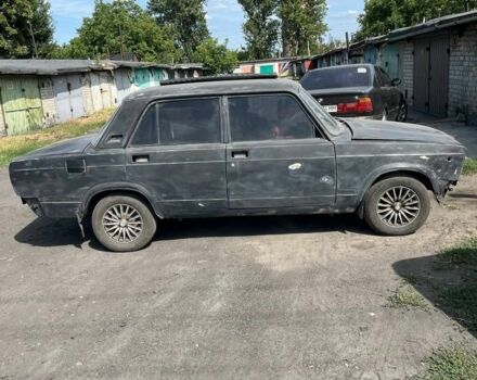 Чорний ВАЗ 2107, об'ємом двигуна 0 л та пробігом 120 тис. км за 848 $, фото 2 на Automoto.ua