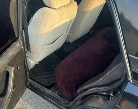 Черный ВАЗ 2107, объемом двигателя 1.5 л и пробегом 110 тыс. км за 1450 $, фото 10 на Automoto.ua