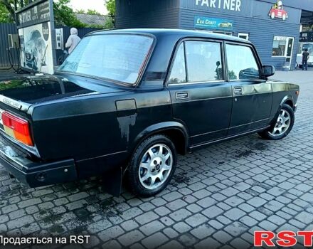 Черный ВАЗ 2107, объемом двигателя 1.5 л и пробегом 247 тыс. км за 1600 $, фото 1 на Automoto.ua