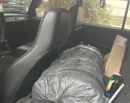 Черный ВАЗ 2107, объемом двигателя 1.5 л и пробегом 80 тыс. км за 1600 $, фото 4 на Automoto.ua