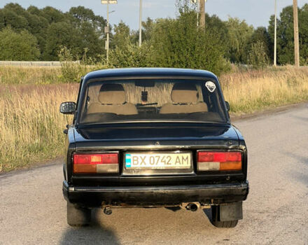 Черный ВАЗ 2107, объемом двигателя 1.5 л и пробегом 110 тыс. км за 1450 $, фото 4 на Automoto.ua