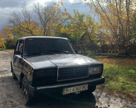 Черный ВАЗ 2107, объемом двигателя 1.5 л и пробегом 90 тыс. км за 1072 $, фото 3 на Automoto.ua