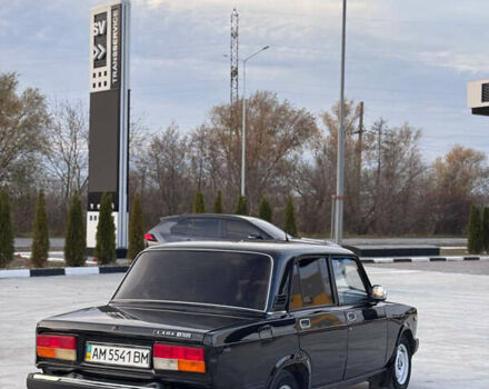Чорний ВАЗ 2107, об'ємом двигуна 1.45 л та пробігом 35 тис. км за 2100 $, фото 4 на Automoto.ua