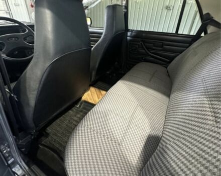 ВАЗ 2107 2007 в Каменское - Днепродзержинск на Automoto.ua Черный ВАЗ 2107, объемом двигателя 1.5 л и пробегом 23 тыс. км за 3350 $, фото 5 на Automoto.ua