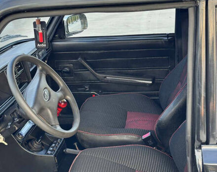 Чорний ВАЗ 2107, об'ємом двигуна 1.45 л та пробігом 35 тис. км за 2100 $, фото 7 на Automoto.ua